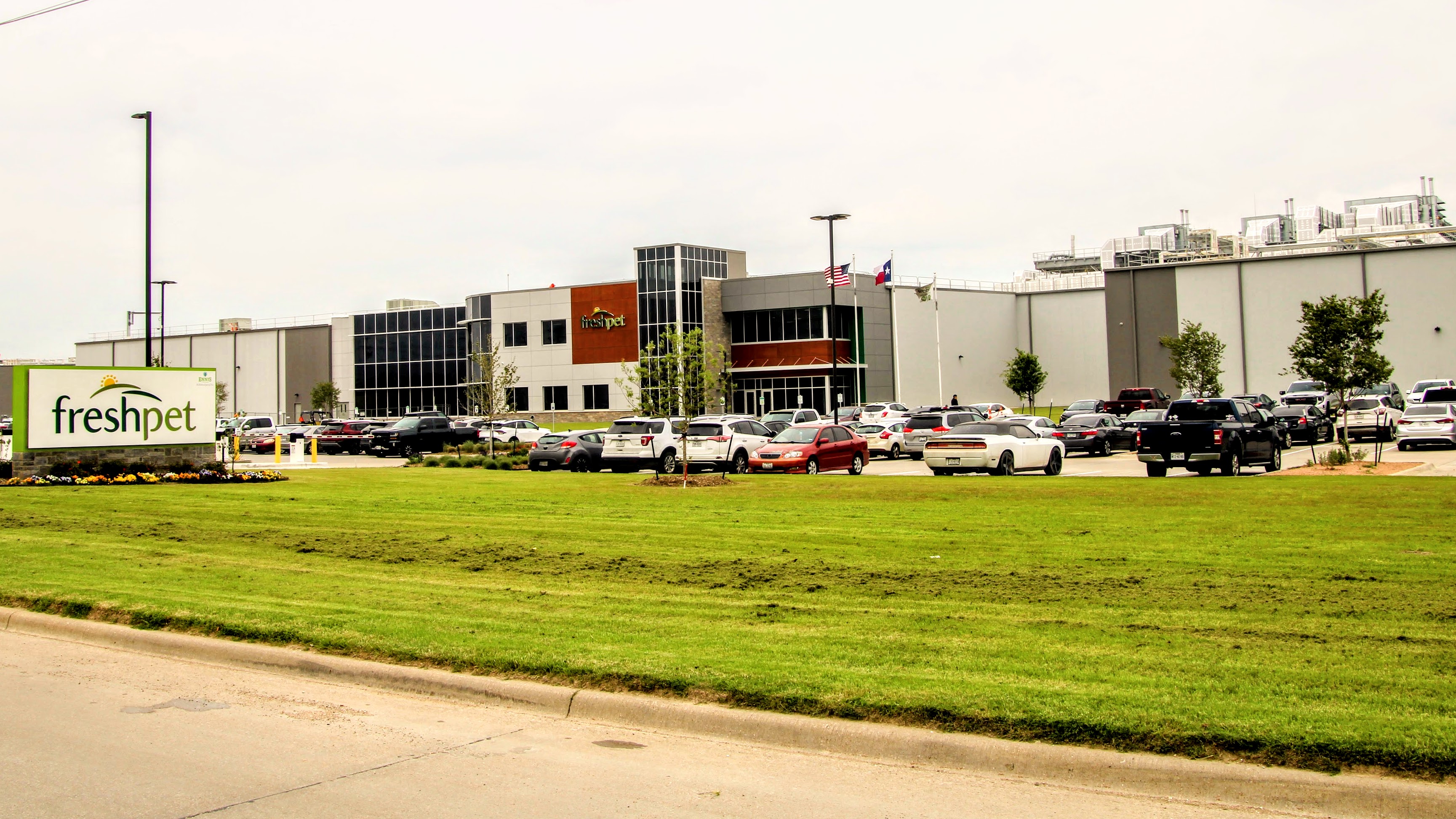 Freshpet headquarters outlet